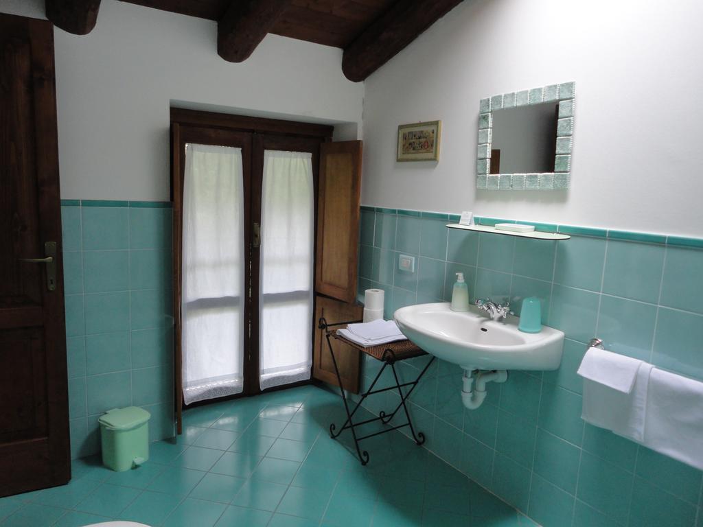 Casa Visnenza Bed & Breakfast Capo di Ponte Cameră foto